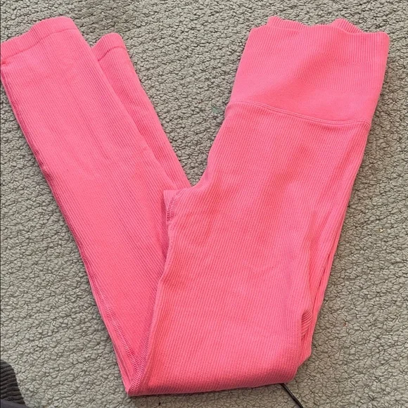 All in Motion Pink Leggings and Top Set - Picture 5 of 8